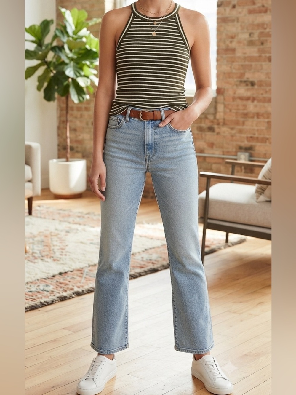 💥 $10 DEAL! 💥 Madewell Olive Green and White Striped High Neck Tank Top💛